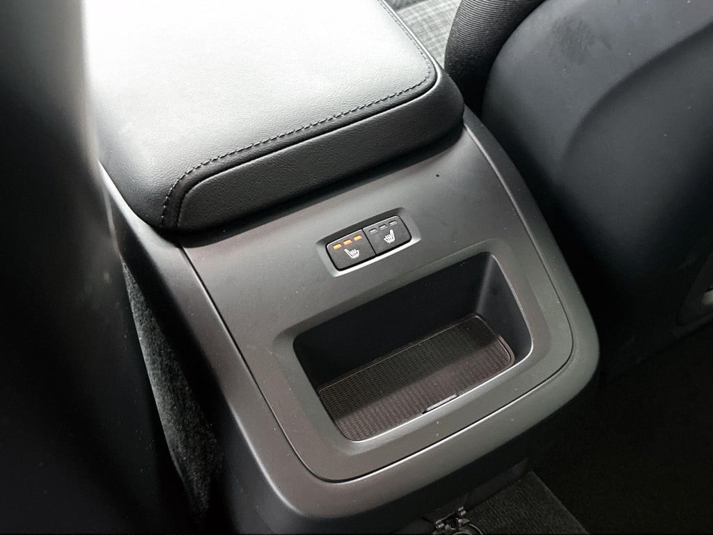 Volvo V60 2.0 b3 core | automaat | navigatie | climate control | camera | p