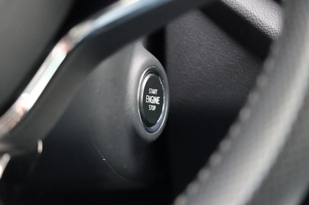 Skoda Octavia combi 1.4 tsi iv style 204pk dsg6 panorama dak | keyless | me