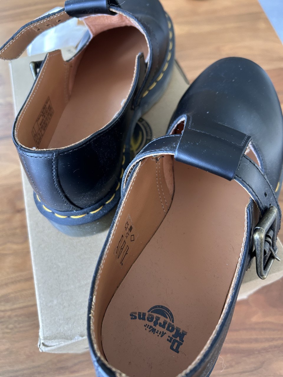 Nieuwe dr Martens, Polley, maat 41, zwart