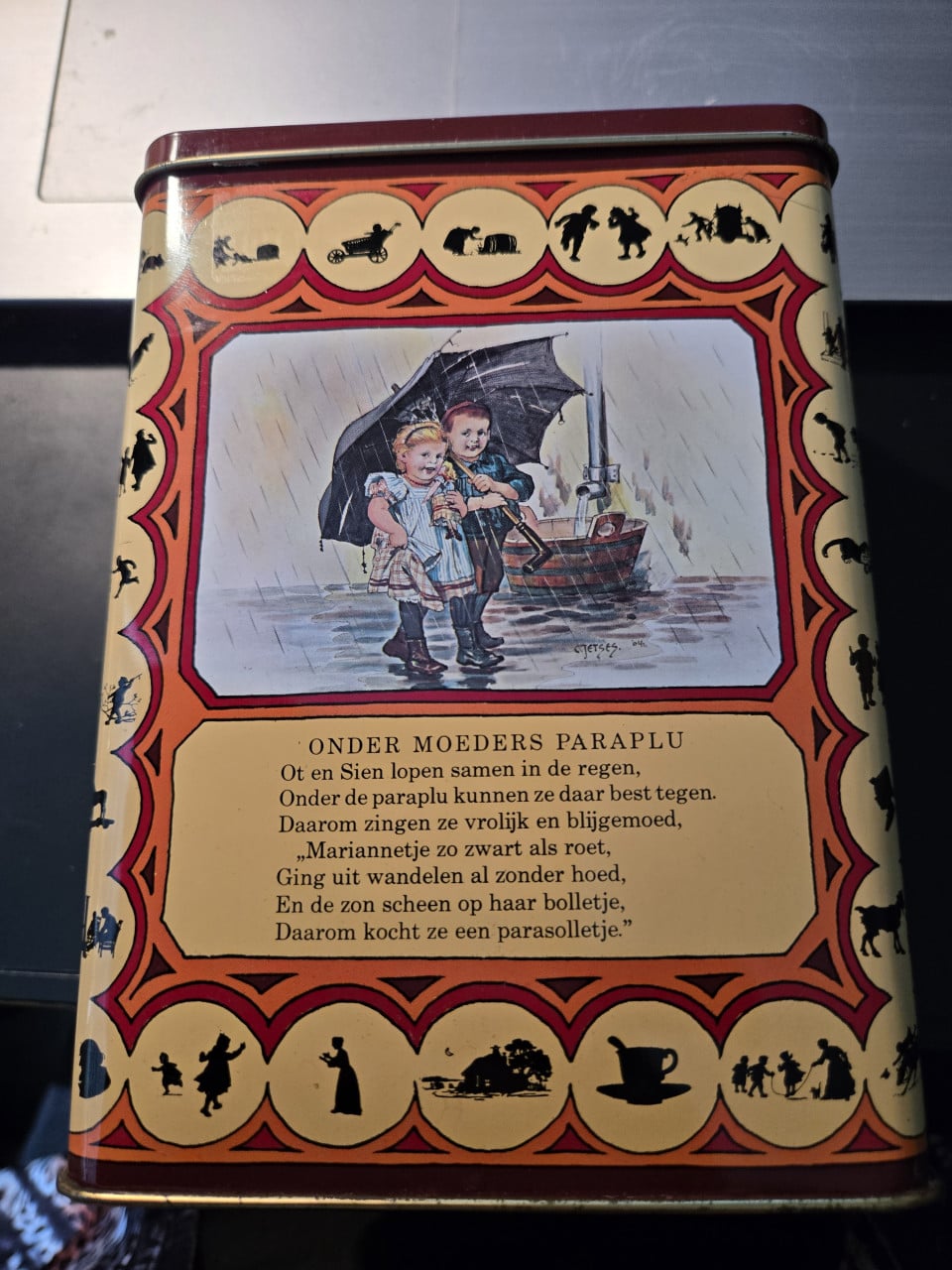 Blik: Royco Ot en Sien "Onder Moeders Paraplu"