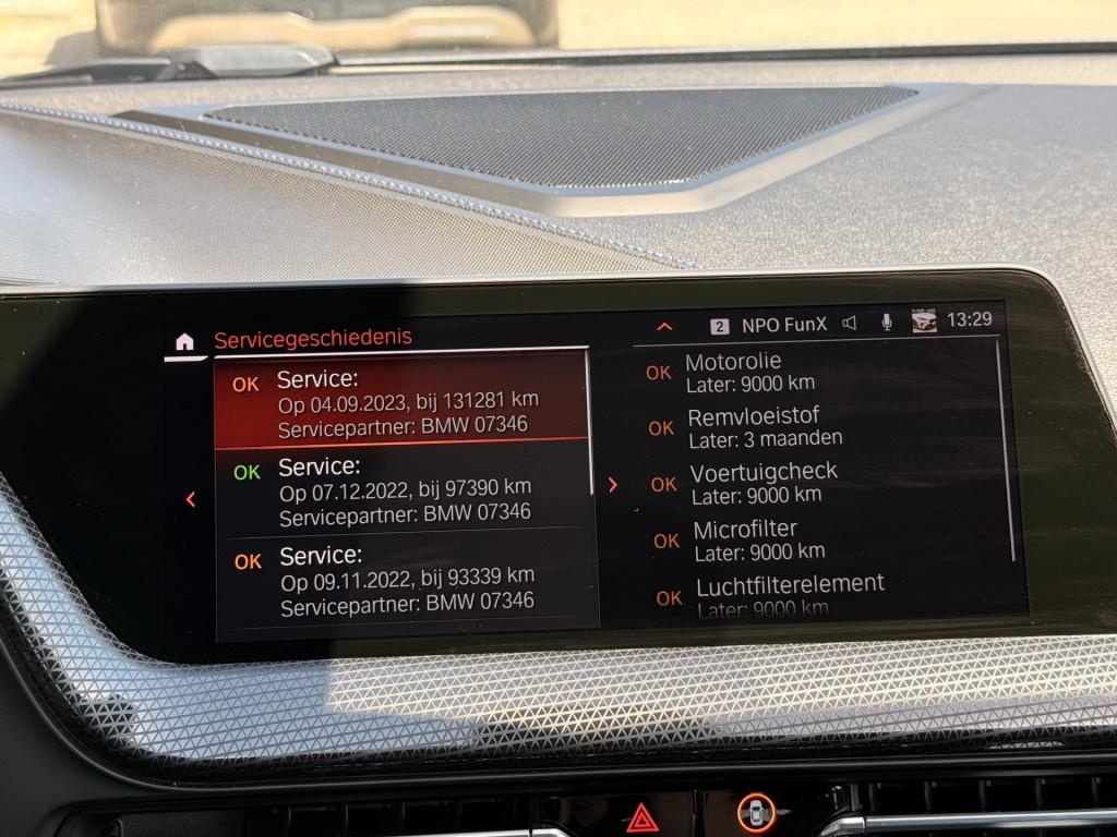BMW 1 Serie 118i m-sport executive edition | apple carplay | harman kardon 