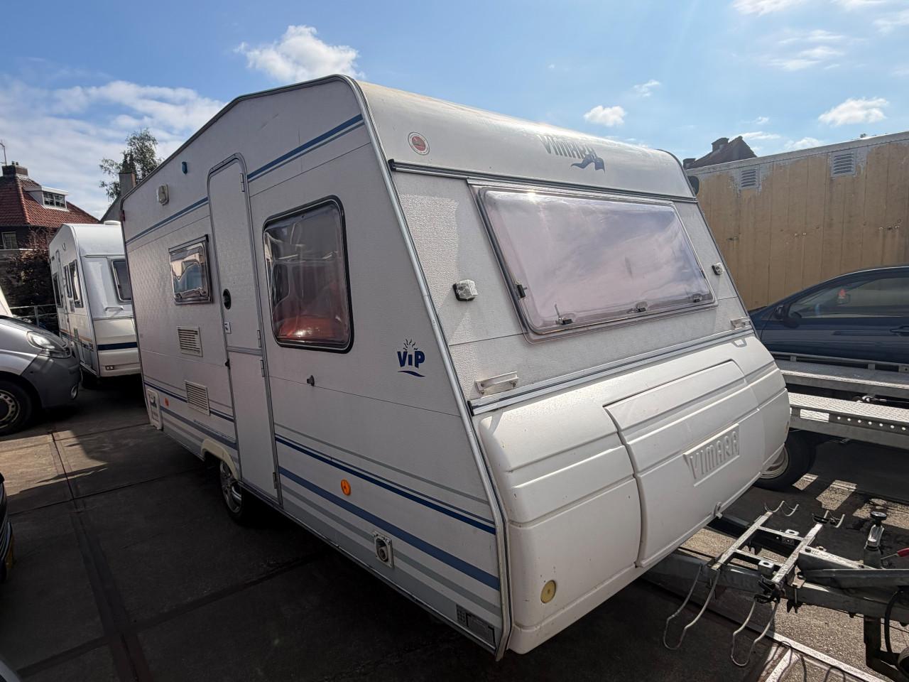 Knaus Vimara 1997 | 4 Persoons | Toilet | Kachel | Voortent