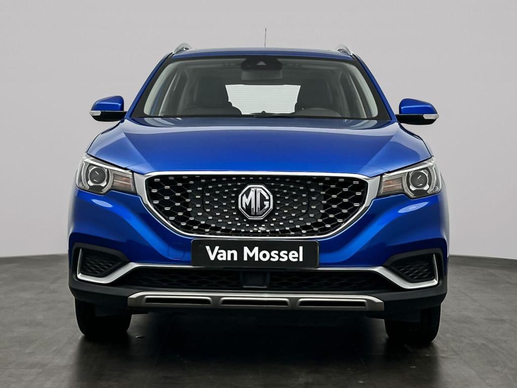 MG Zs Ev mg luxury 45 kwh mg zs ev luxury 45 kwh | panoramadak | navigatie 