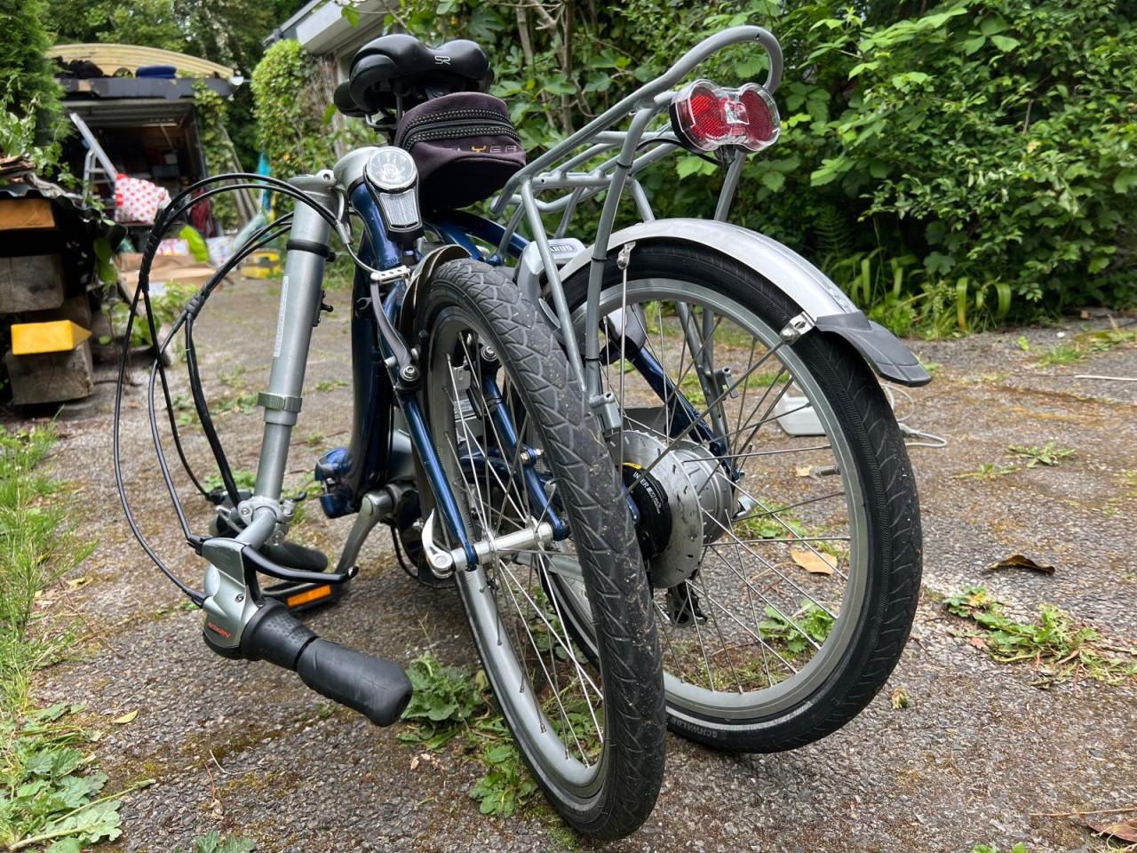 Mijn electrische vouwfiets van het Zwitserse merk FLYER bied ik te koop aan