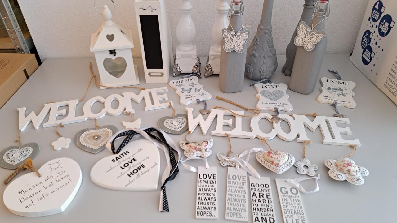 Witte decoratieartikelen