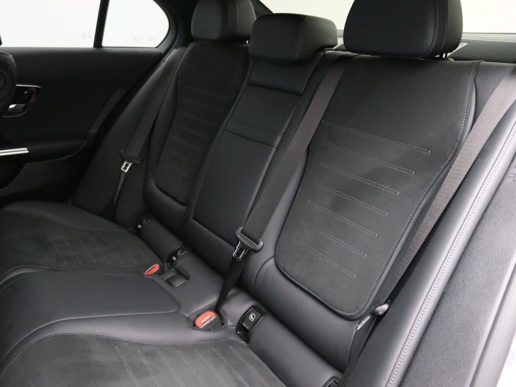 Mercedes-Benz C-Klasse 300 e business solution amg amg line | panorama schu