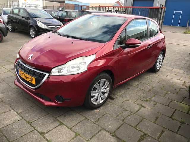 Peugeot 208, 1.2