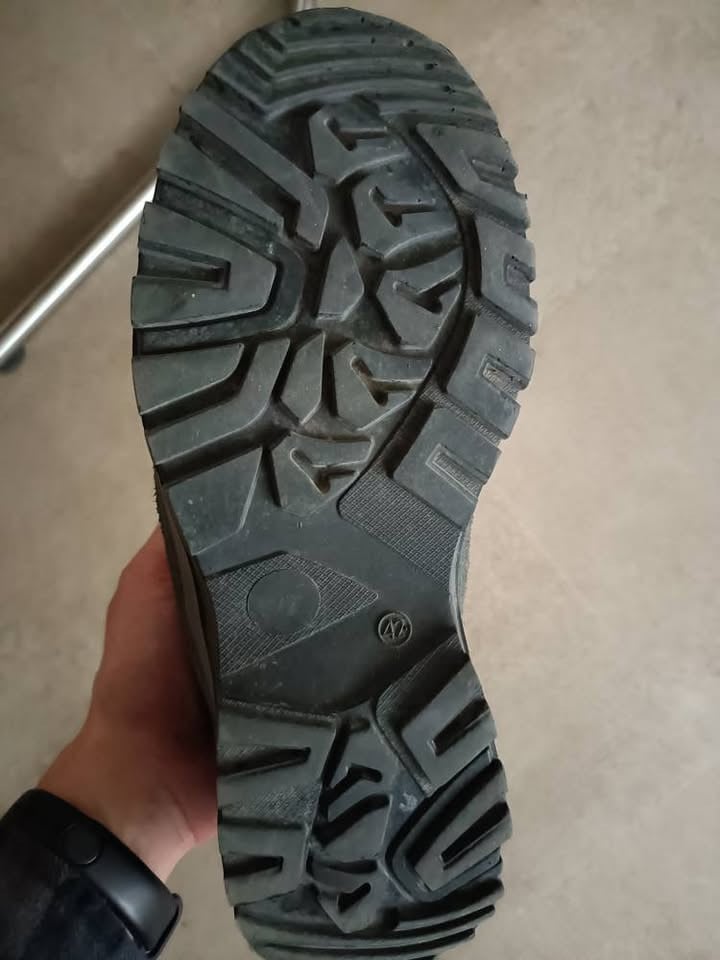 Kjelvik wandelschoenen maat 42
