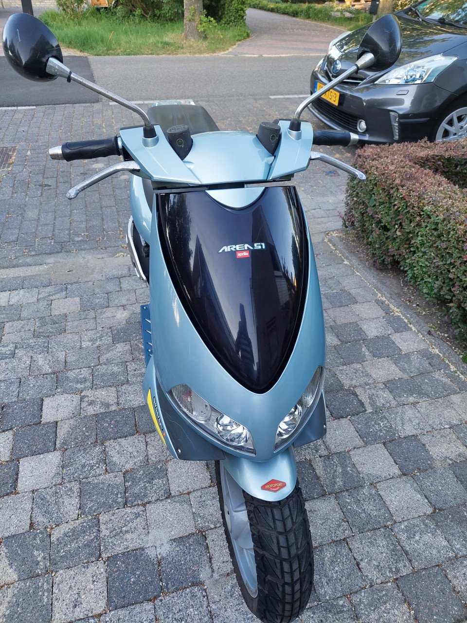 APRILIA AREA 51 `05 TOPSTAAT KOOPJE  995,EURO.