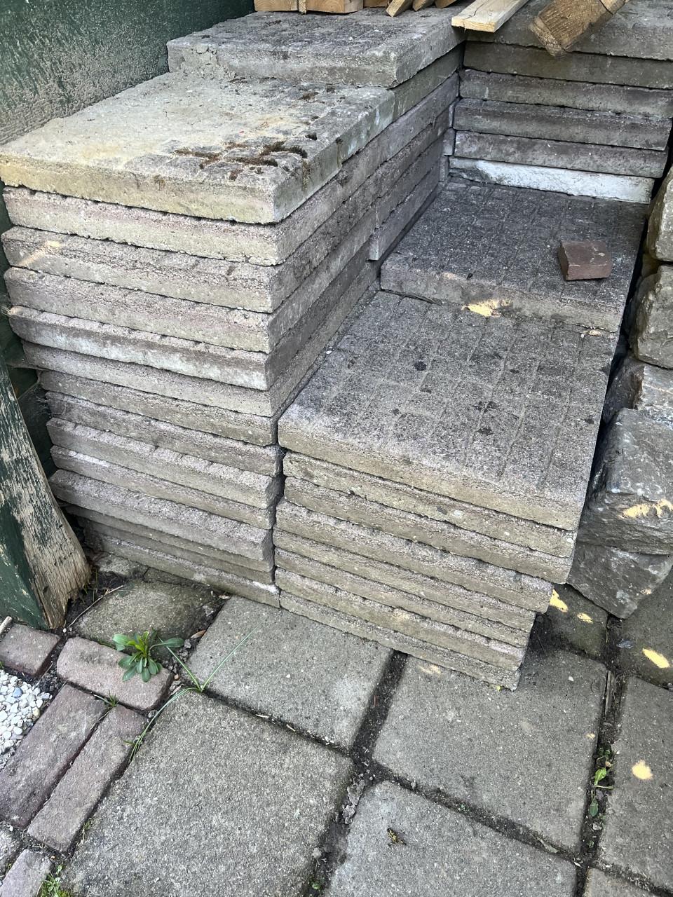 270 tuintegels (40x40) - grijs - met motief