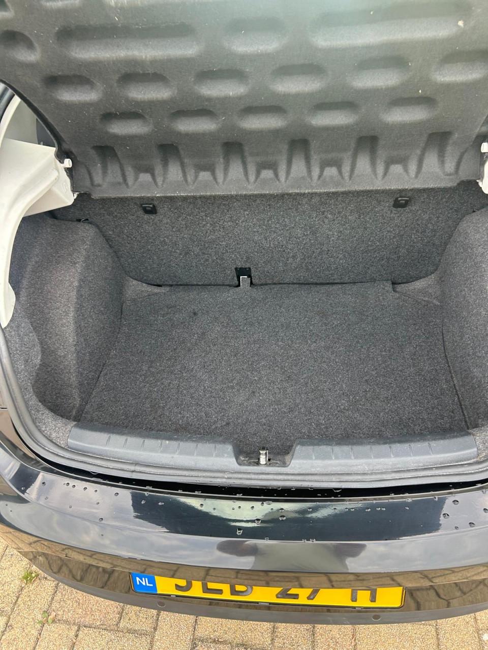 SEAT Ibiza 1.0 MPI 2017 LAGE KMstand 56.016 KM - APK 09-2027
