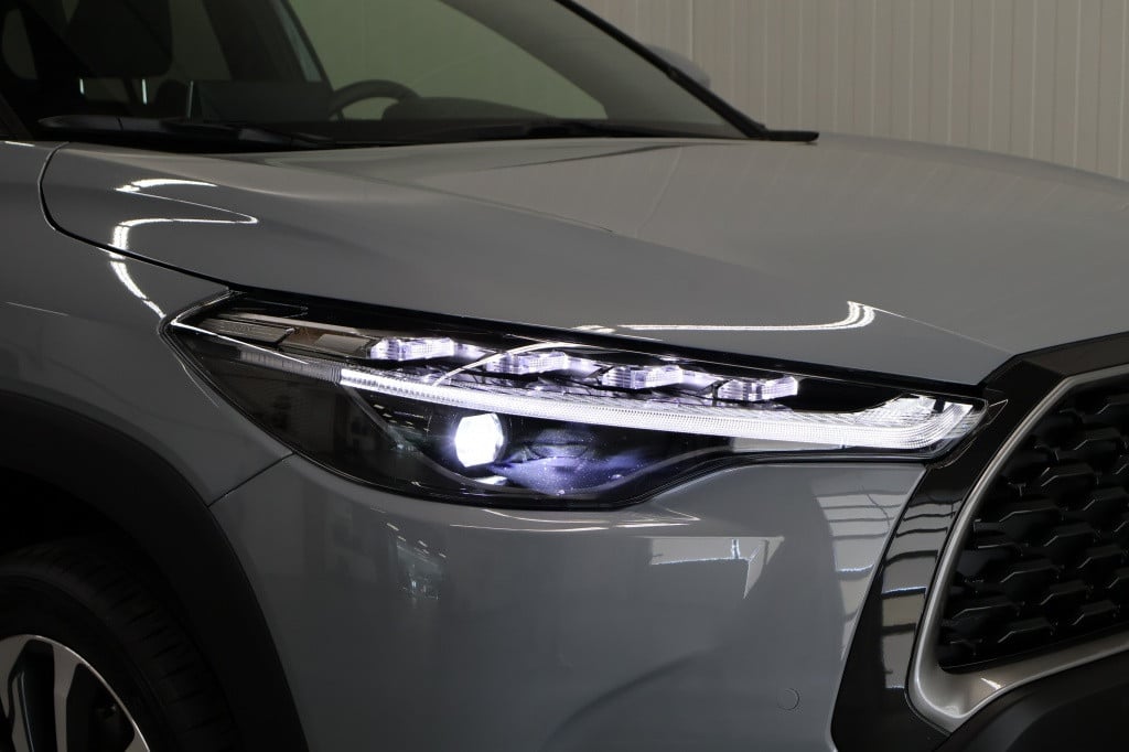 Toyota Corolla Cross hybrid 140 style