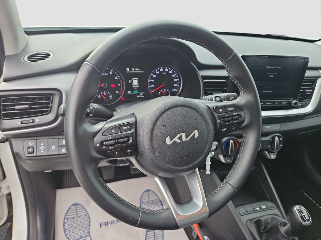 Kia Stonic 1.0 t-gdi mhev dynamicline | parkeercamera | apple carplay/andro