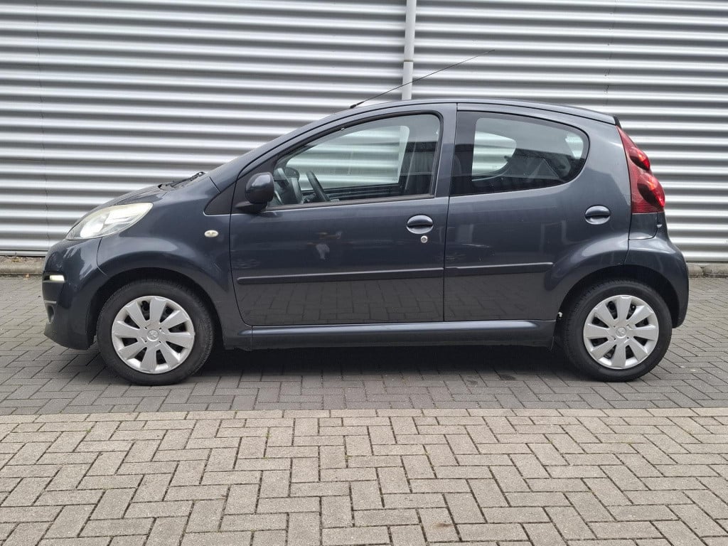 Peugeot 107 1.0i 12v active premium 5-drs airco/led