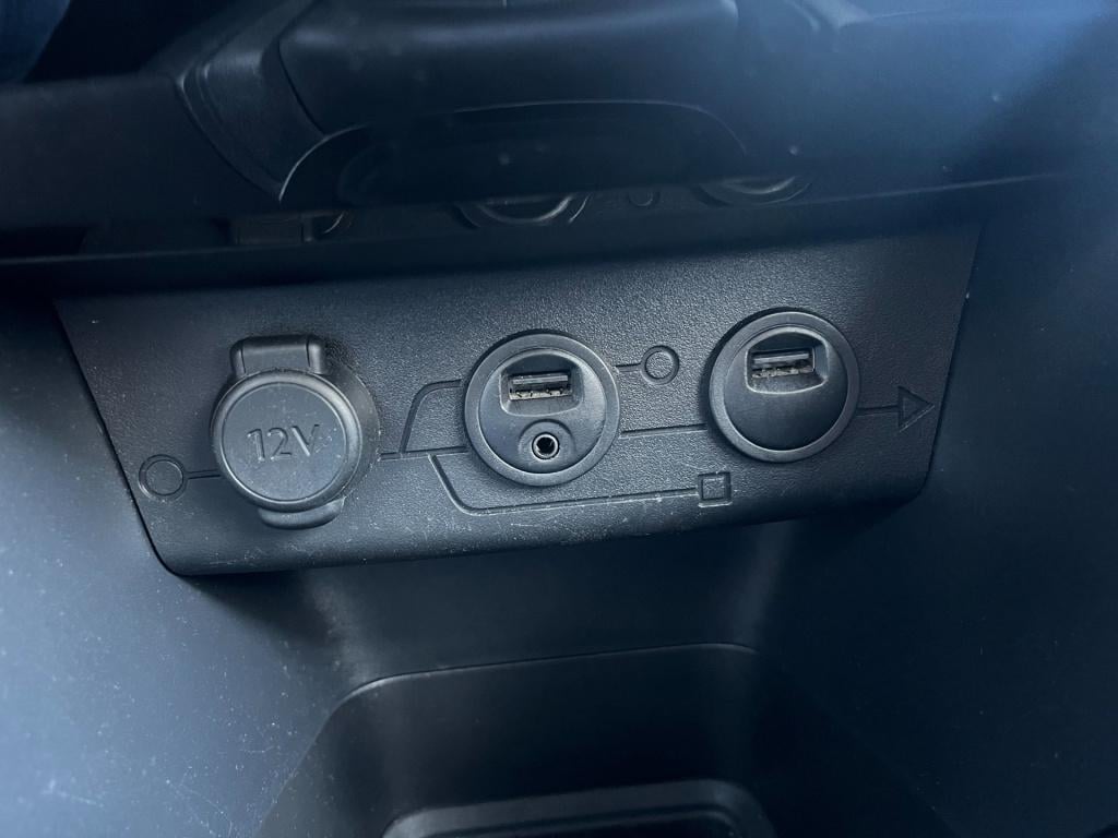 Peugeot 208 1.4 vti envy | orig. nl | navi | climate | cruise