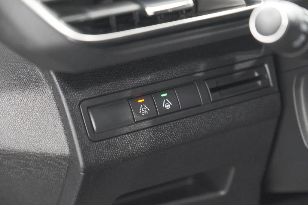 Peugeot 5008 puretech 130 eat8 gt | 7 zitplaatsen | schuif-/kanteldak | cam