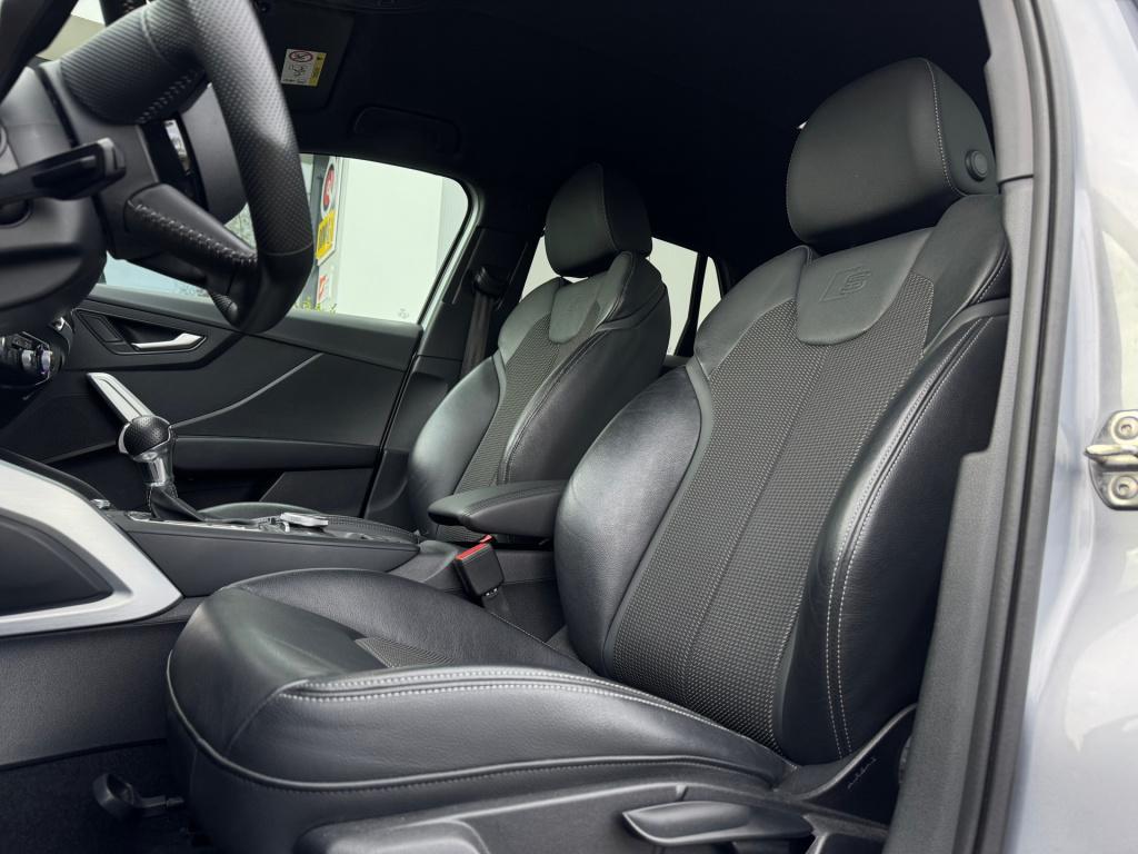 Audi Q2 35 tfsi s-line * virtual cockpit * keyless * matrix led