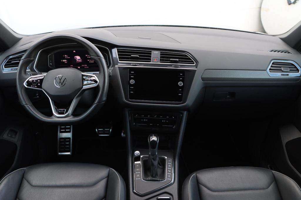 Volkswagen Tiguan 1.4 tsi ehybrid r-line business+ black style 245pk dsg6 |