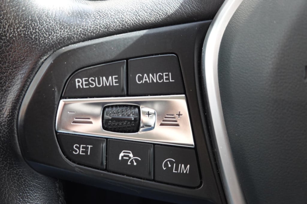 BMW 3-serie touring 330i business edition plus
