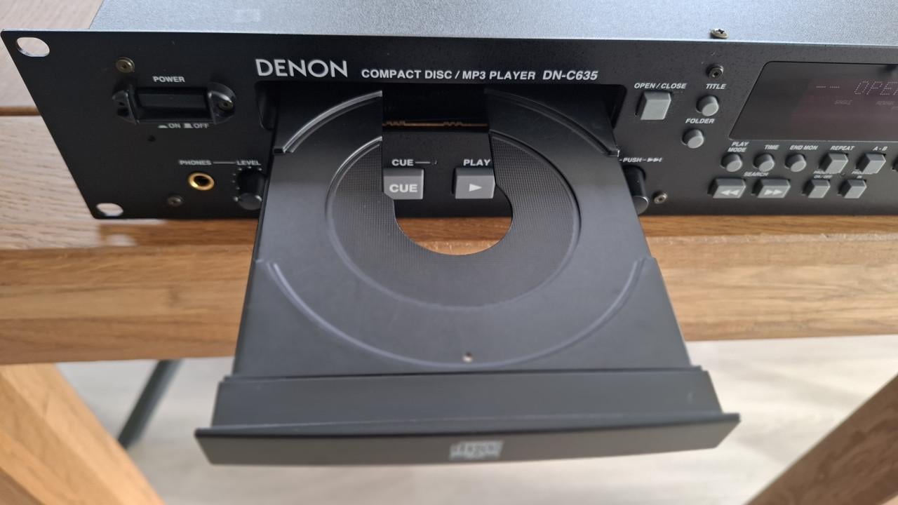 Denon professionele CD-speler DN-C635