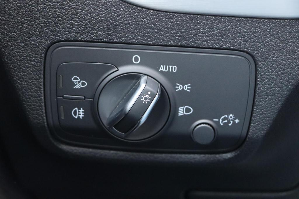 Audi Q2 35 tfsi s edition 150pk s tronic | full options