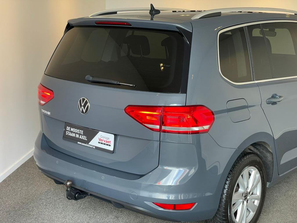 Volkswagen Touran 1.5 tsi highline