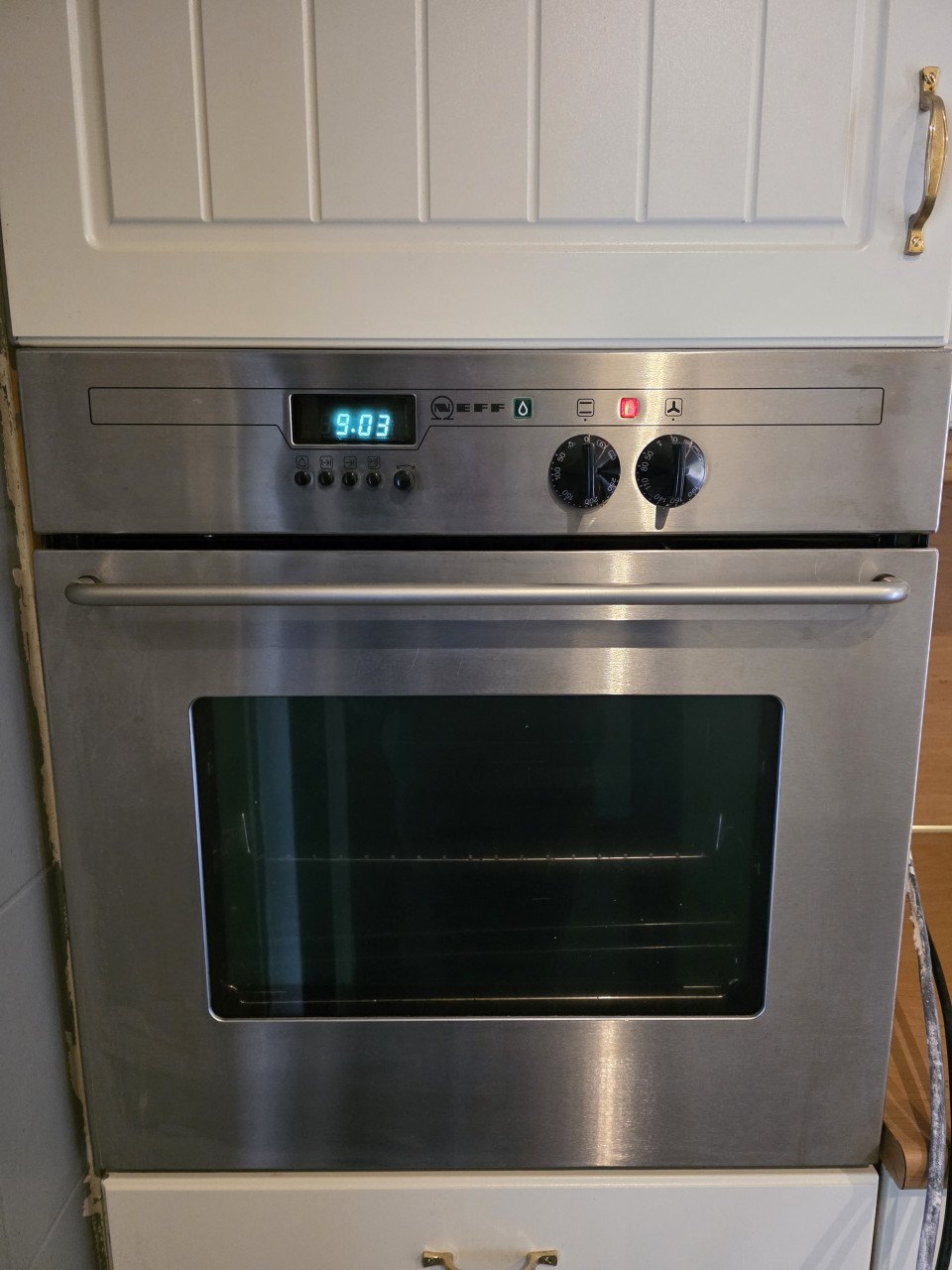 Volledige keuken incl. Vaatwasser, oven, gasfornuis en quooker
