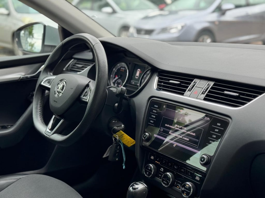 Skoda Octavia combi 1.0 tsi grt amb. bns