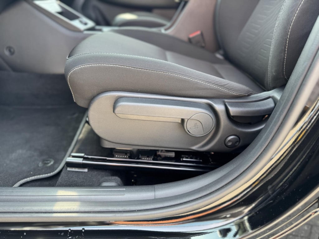 Hyundai Kona 1.6 gdi hev comfort smart | elek. achterklep | stuur- + stoelv