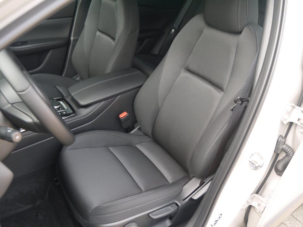 Mazda Cx-30 2.5 e-skyactiv-g m hybrid centre-line