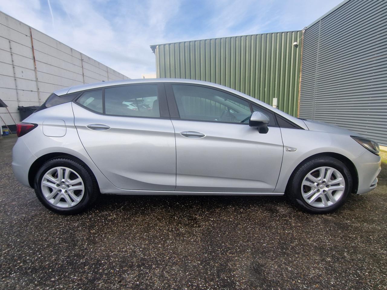Opel Astra 1.6 CDTI Innovation