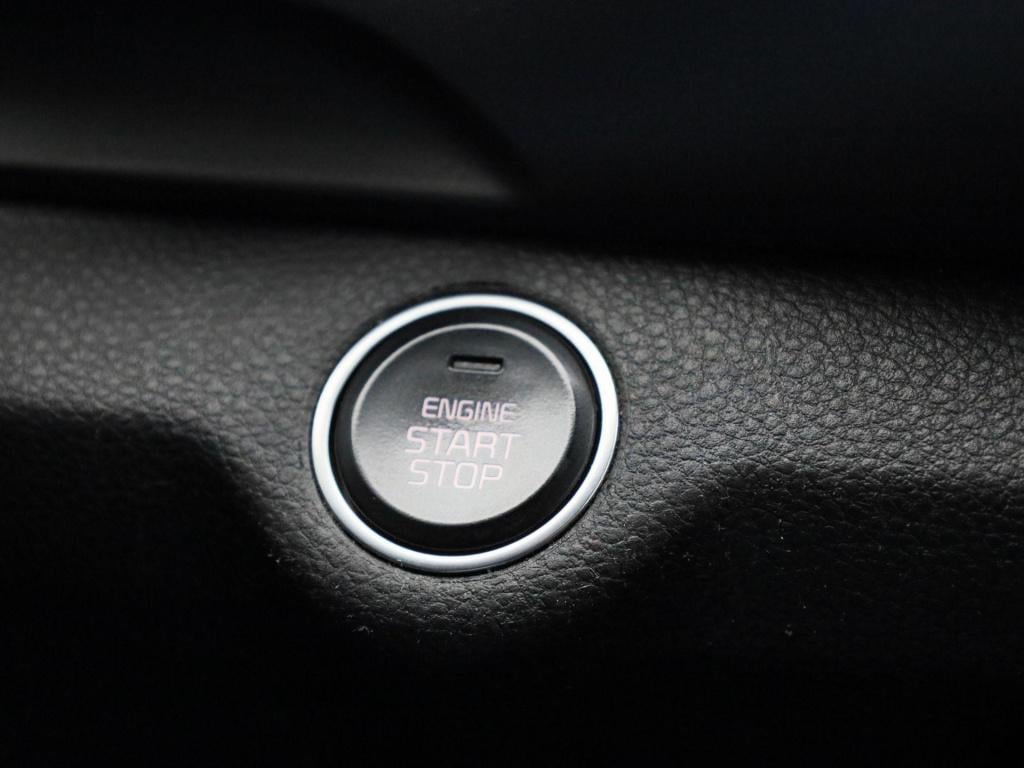 Kia Stonic 1.0 t-gdi mhev dynamicline | apple carplay / android auto | park