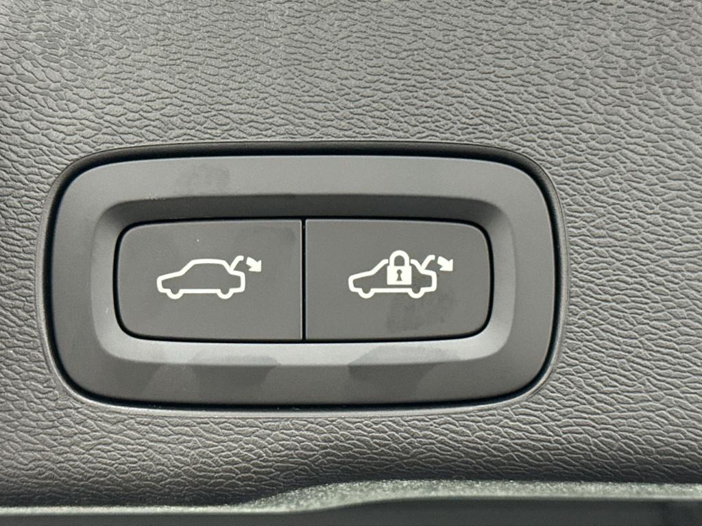 Volvo XC60 t6 core business edition