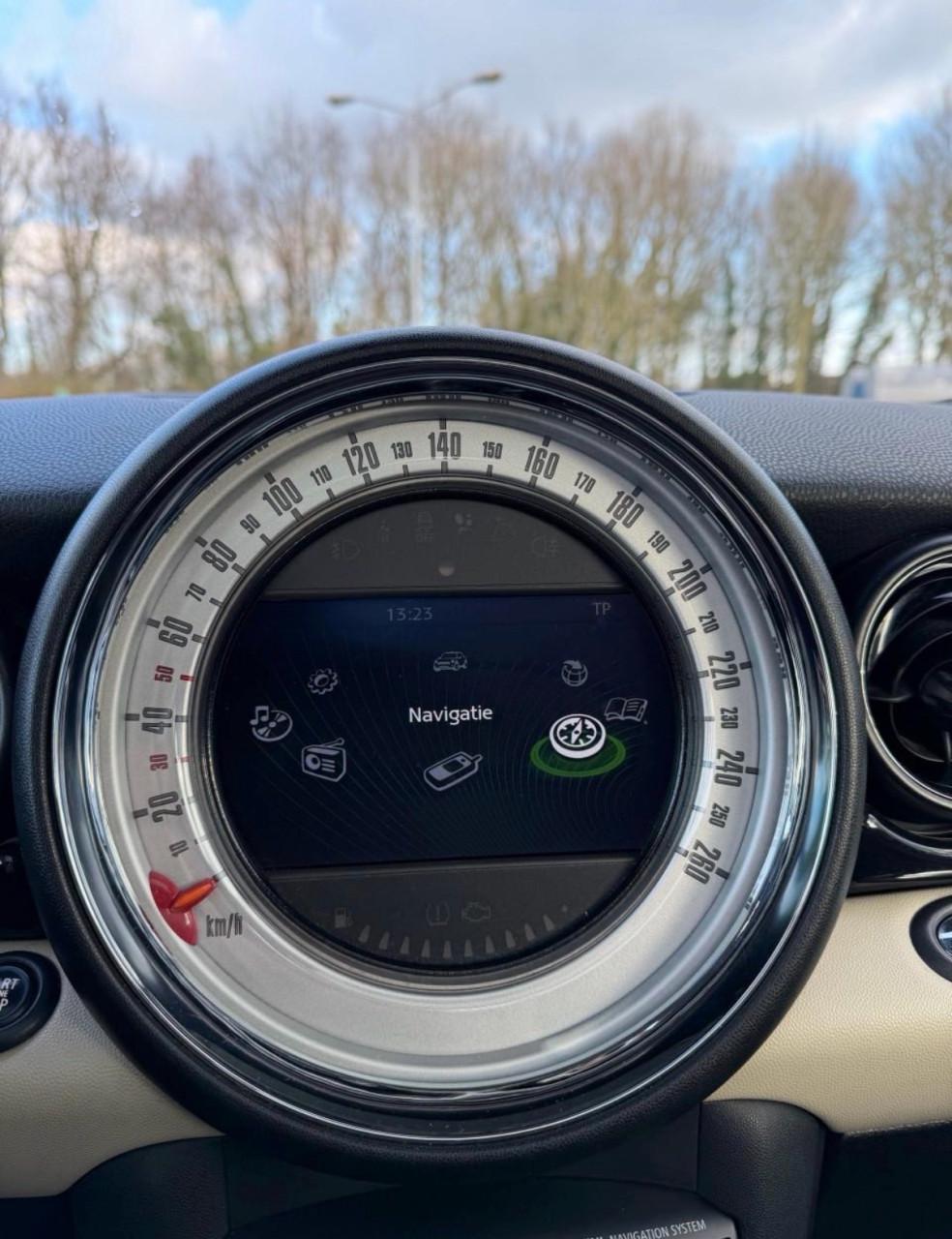 Mini Clubman 1.6 Chili |Volle jaar Apk | Airco | Pdc | Garantie | Top Staat