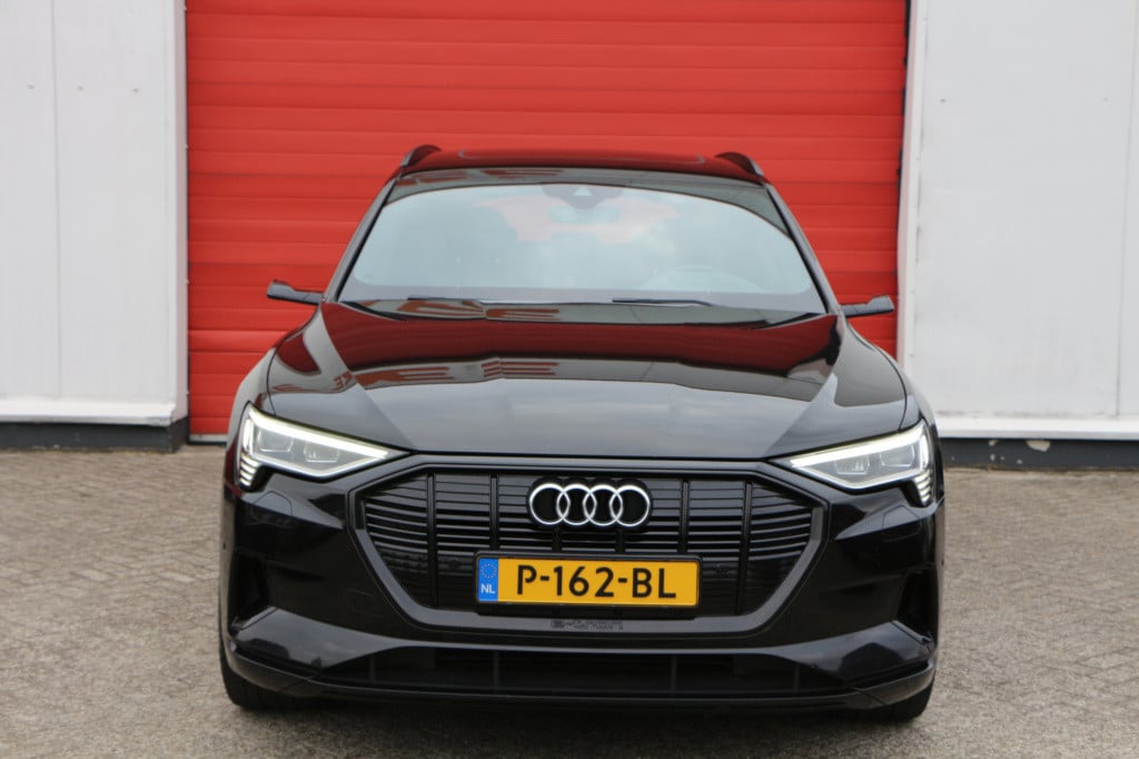 Audi E-tron 55 quattro 95 kwh s-line | full option