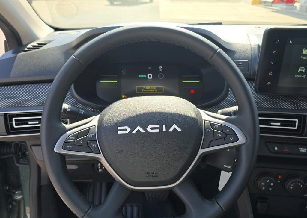 Dacia Jogger 1.6 hybrid 140 expression 5p. - media nav,pack assist,lichtmet
