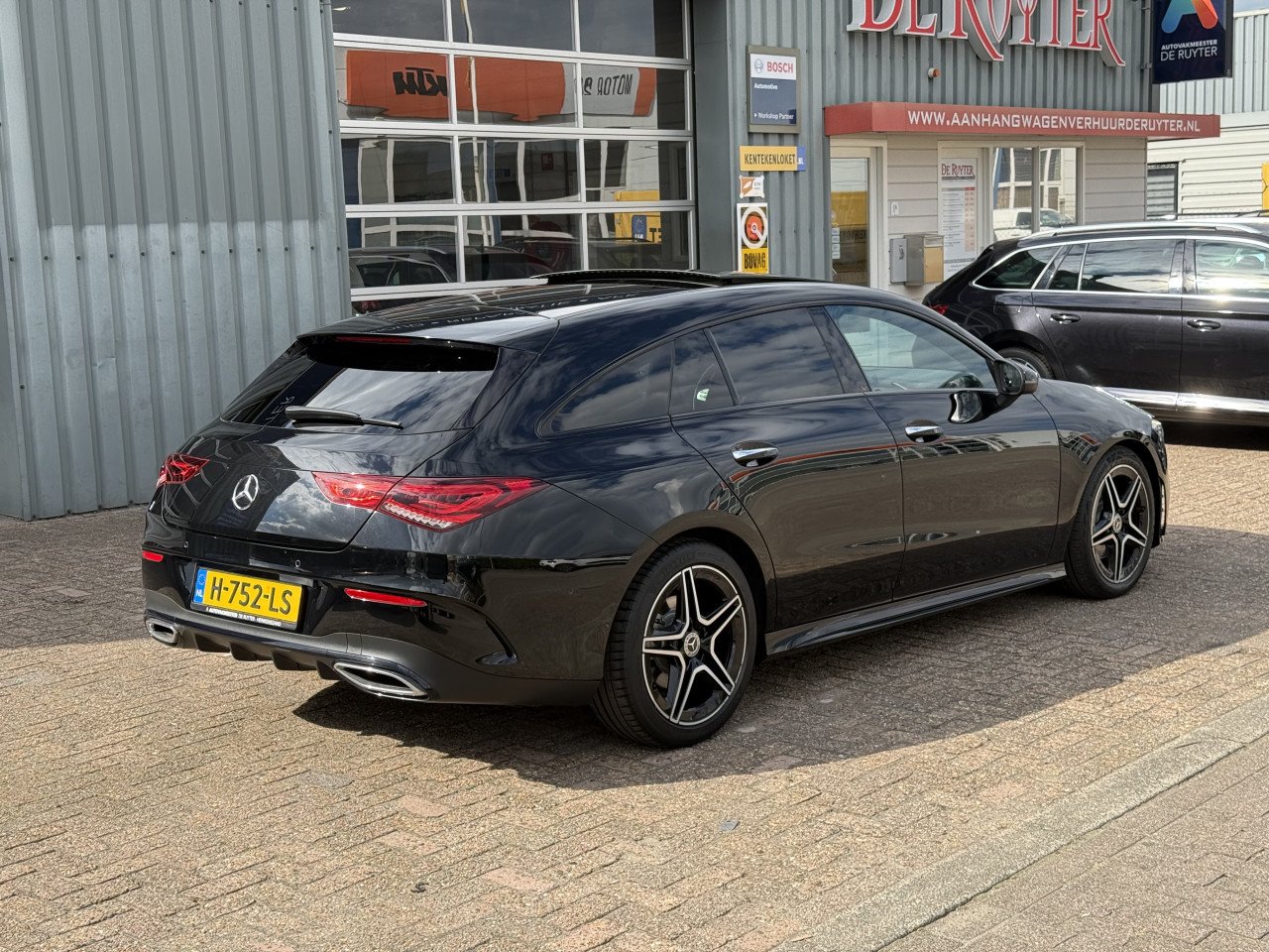 MercedesBenz CLA Shooting Brake AMG |Pano | Sfeer | Memory