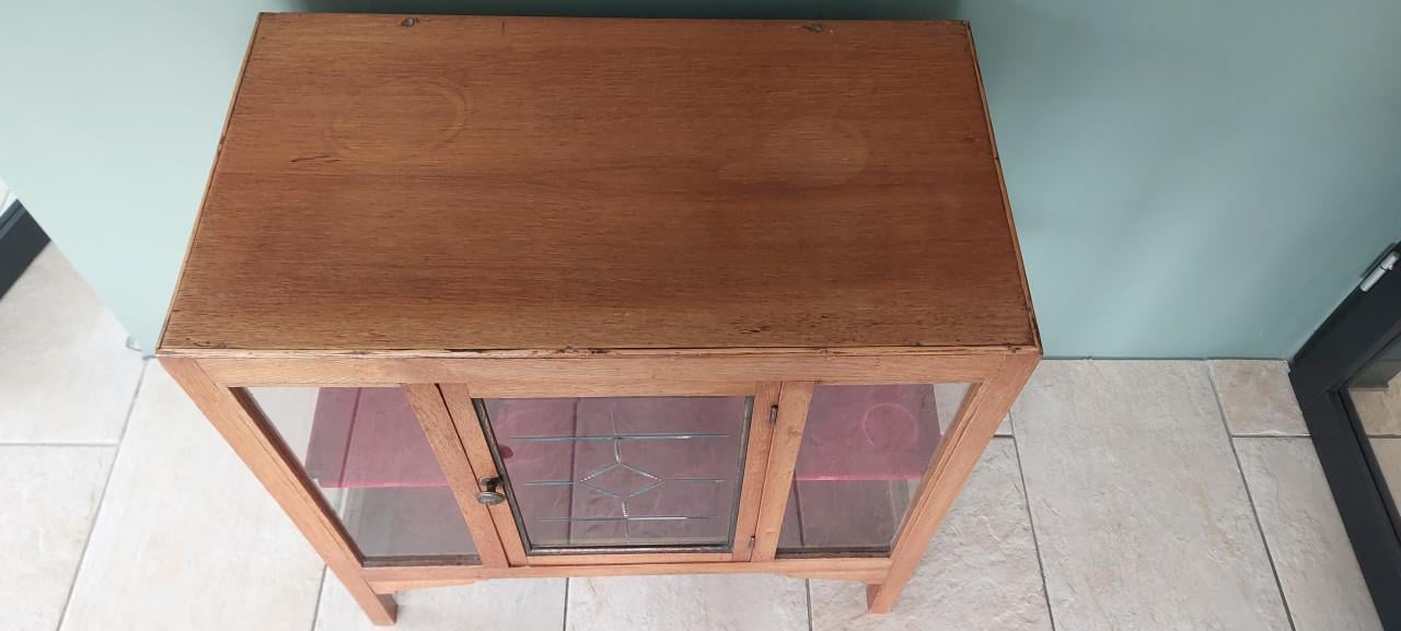 Mooi antiek theekastje