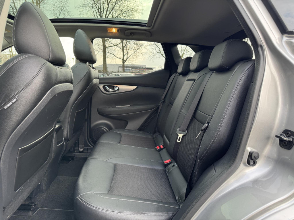 Nissan Qashqai 1.2 tekna | trekhaak | panoramadak | navigatie | 360° camera