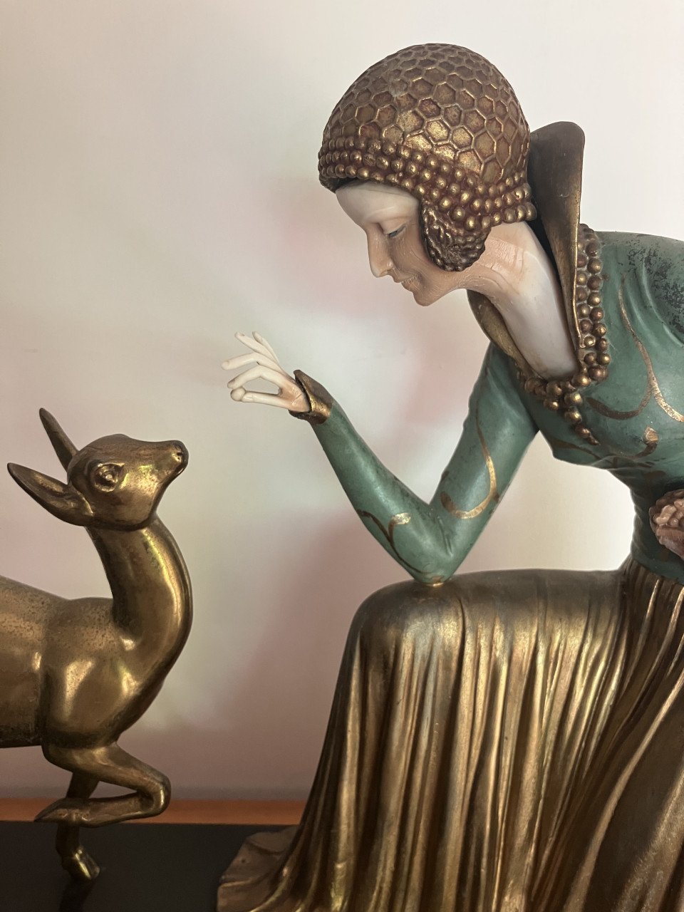 Art Deco beeld , D.Costan