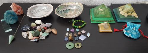 Edelstenen, sieraden, orgonites piramiden, Abalone schelpen