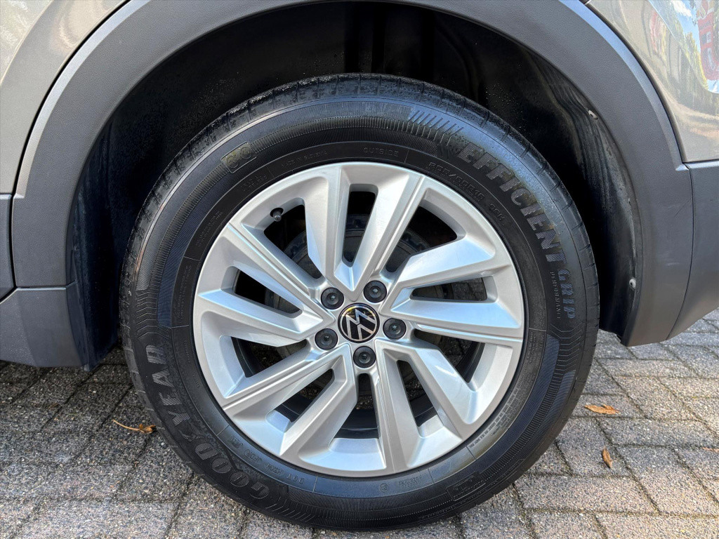 Volkswagen T-cross 1.0 tsi 95pk life|parkeersensoren|carplay|lage kmstand |