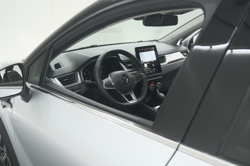 Renault Captur mild hybrid 140 edc techno | trekhaak | 360 camera | 9.3 inc