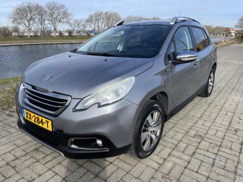 Peugeot 2008 1.2 pure tech style 2016