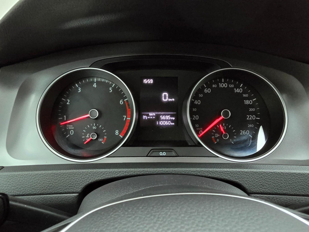 Volkswagen Golf occasion 1.2 tsi black edition met cruisecontrol en dikke v