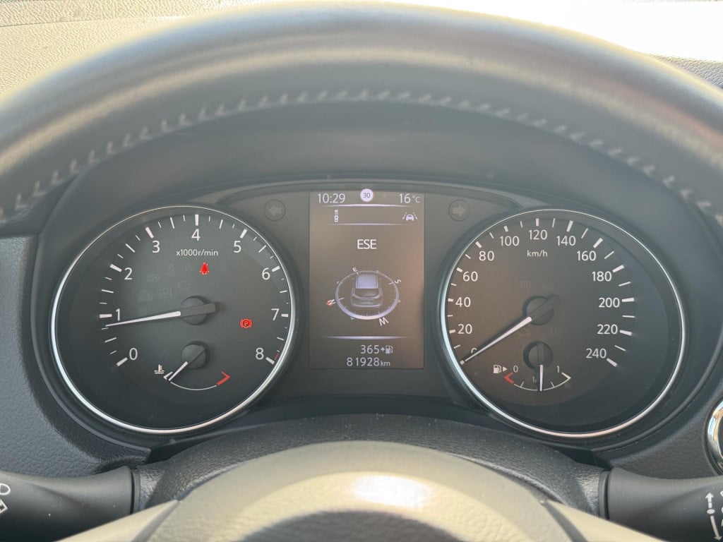 Nissan Qashqai 1.2 n-connecta design pack | trekhaak | panoramadak | naviga
