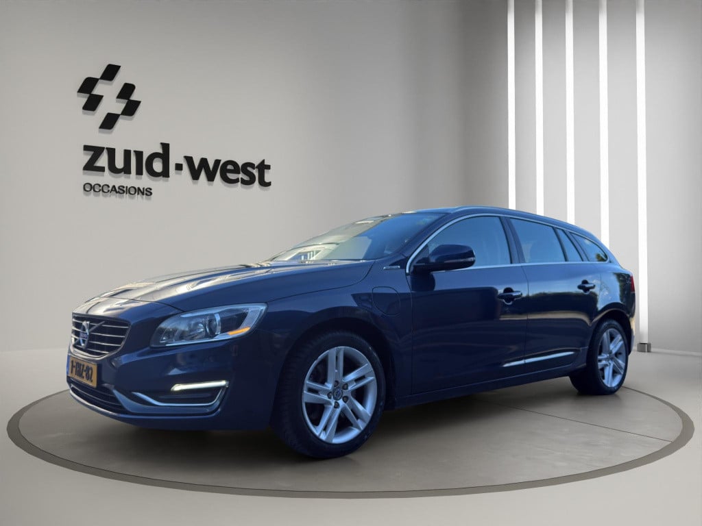 Volvo V60 2.4 d6 awd plug-in hybrid summum stoelverwarming