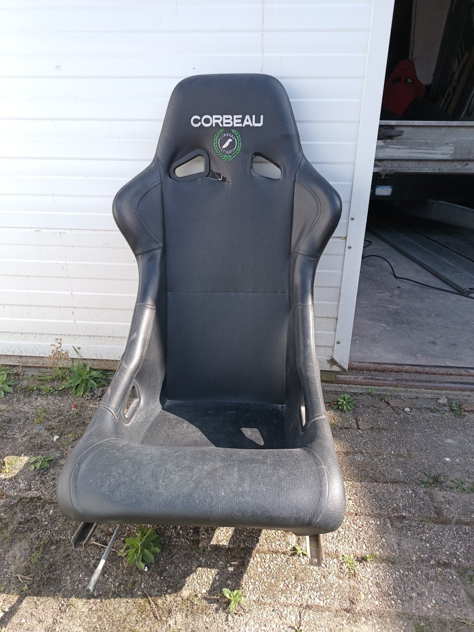 Kuipstoel auto