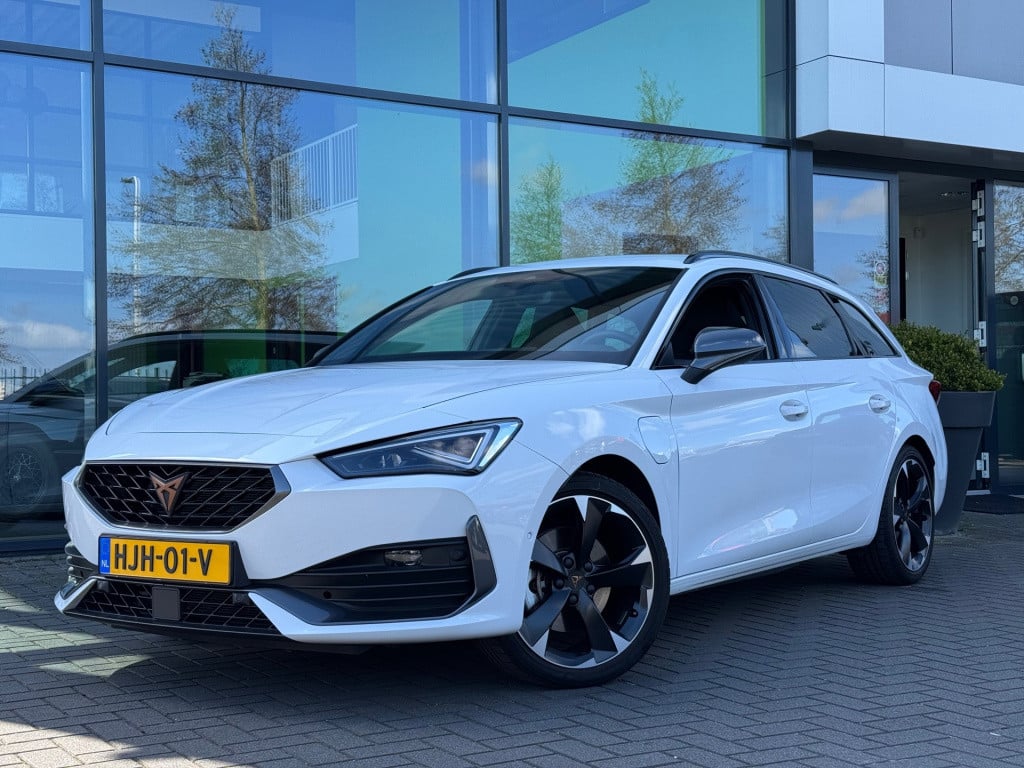 Cupra Leon Sportstourer 1.4 e-hybrid * phev * carplay * trekhaak * keyless