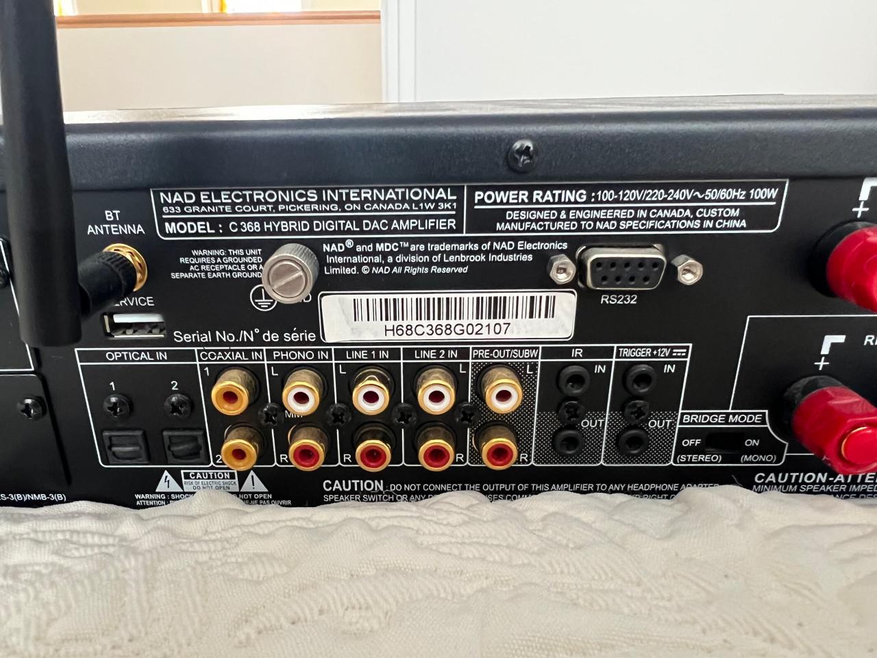 Versterker NAD c368 met BluOs module